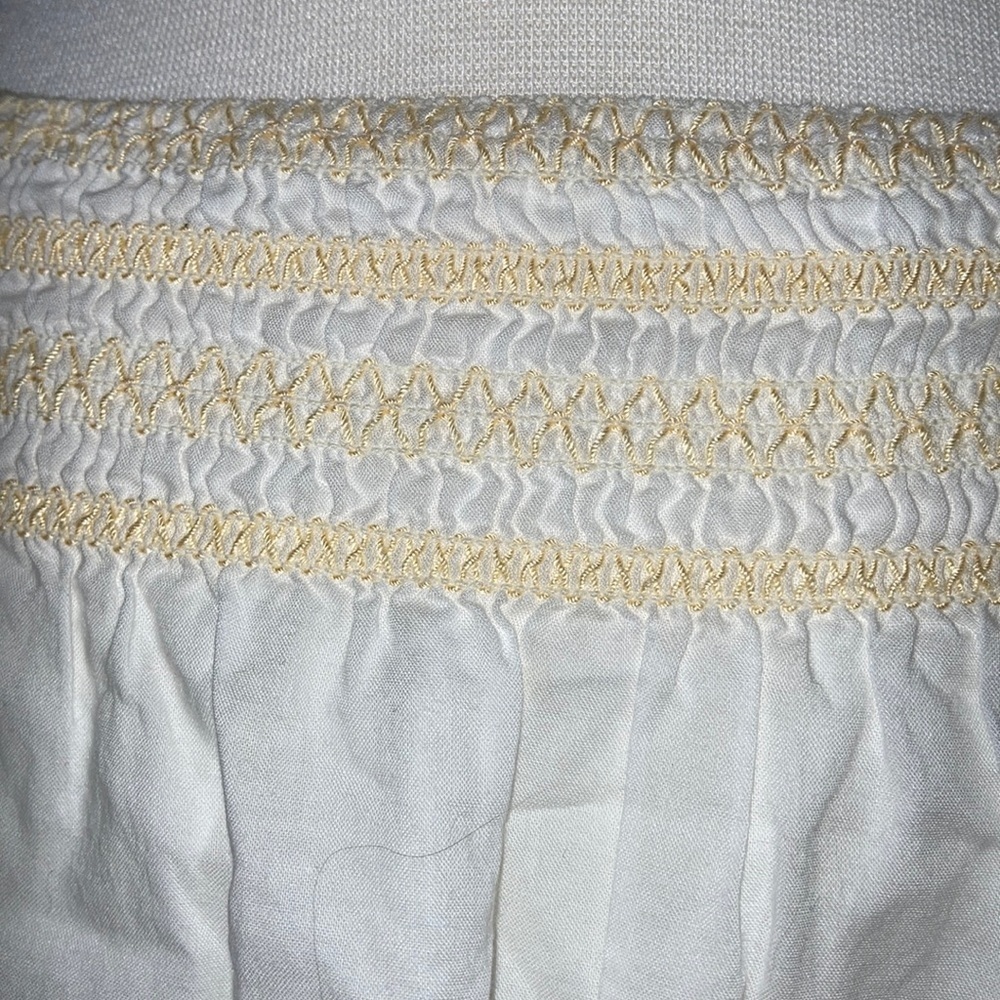 5/$20 Gap 18-24 month smocked sundress - Picture 3 of 6